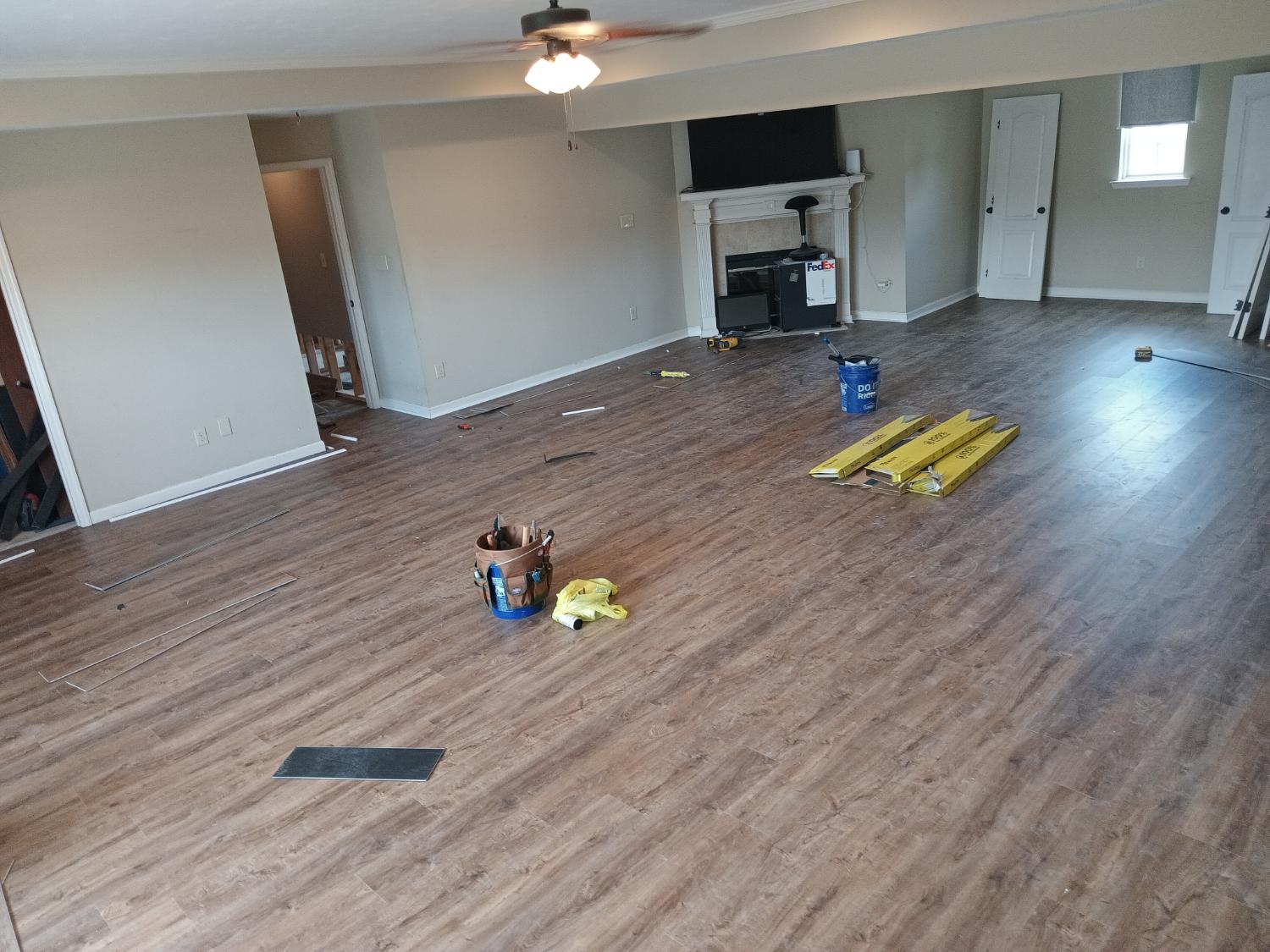 Open living area with LVP